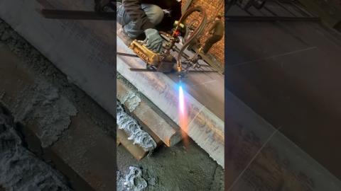Cutting Metal Using Torch????#satisfying #shortvideo #youtubeshorts #viralvideo