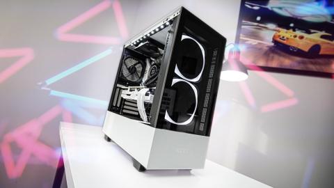 This Gaming PC Is Special - Honor YOUR Hero With It!
