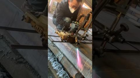Cutting Metal Using Oxy-Torch Is So Satisfying#satisfying #shortvideo #shorts