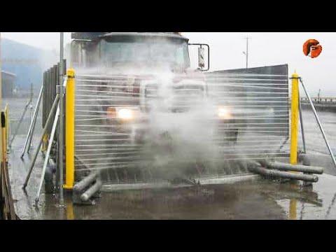 HOW TO CLEAN LARGE MONSTER VEHICLES ▶3