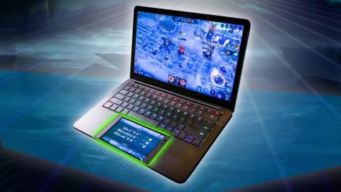 The Razer Phone Transforms Into a Laptop