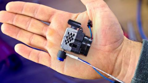 Is the tiny E3D Revo Roto extruder really enough?