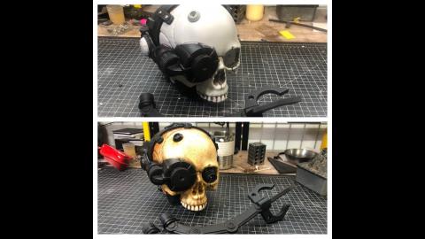 Painting and aging 40K Servo Skull