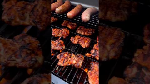 Grilled Chicken Thighs | Char-Broil®