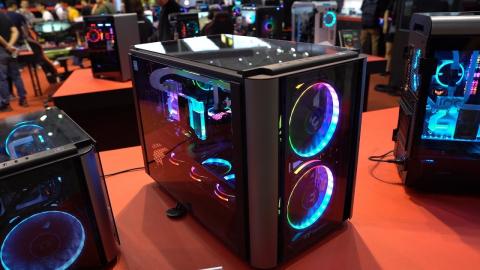 Thermaltake Level 20 Chassis - Small but MASSIVE!!!