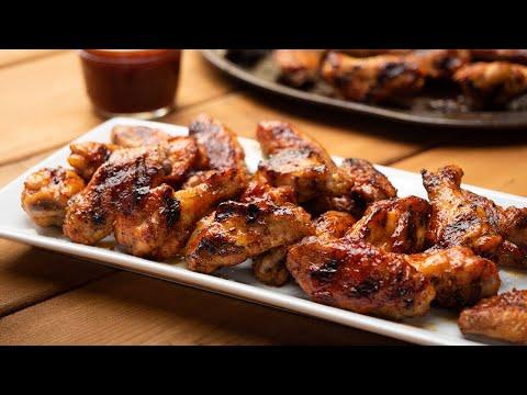 Smoked Chicken Wings on a Gas Grill | Char-Broil®