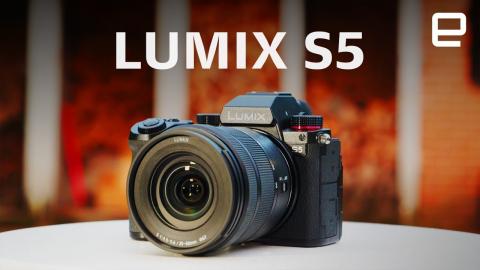 Panasonic Lumix S5: Video power in a smaller package