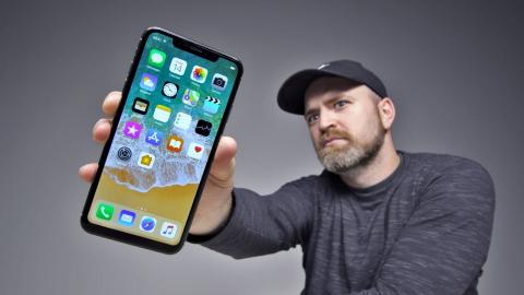 This iPhone XS Max Was Not Made By Apple...