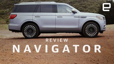 Lincoln Navigator 2018 Review: Yeah, It's Big