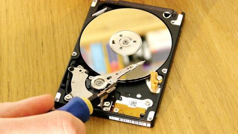 How to recover data from a hard drive (stuck heads: buzzing, clicking, etc)