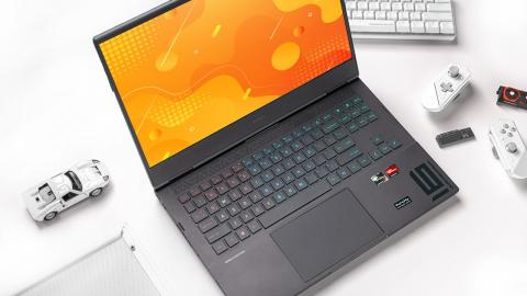 This AMD Gaming Laptop is an INSANE Value