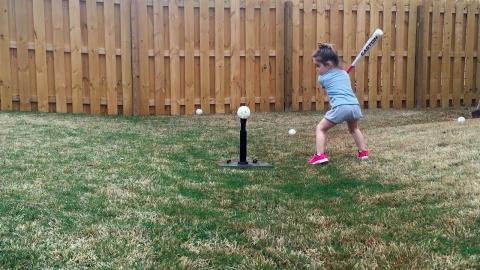 Char-Broil TRU-Infrared Grills: Tee Ball Video :15