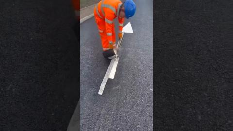 Watching Road Signs Being Made Is So Satisfying????????????????#satisfying #shortvideo #short