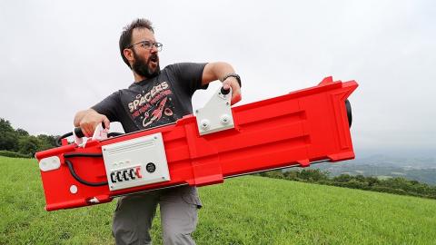 WORLD LARGEST NERF RIVAL GATLING GUN