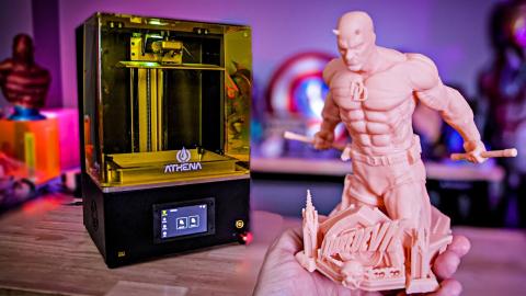 A SMART Resin 3D Printer? - Athena First Look