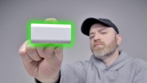 This Tiny Brick Can Power All Your Tech