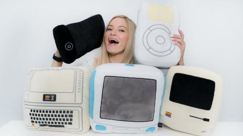 Apple Pillows!! ???? Unboxing!