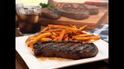 Grilled Sirloin Steak | Char-Broil®