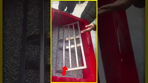 Cleaning Metal Using Small Balls!!????‍????????‍???? #ad #new #yt #youtubeshorts