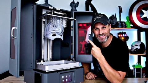 Quick look - HUGE Phrozen Transform Resin 3D Printer - Full Size Mask Print!