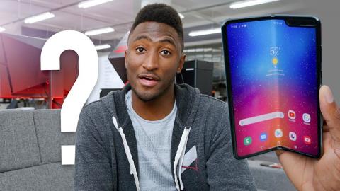 Galaxy Fold vs Huawei Mate X? Ask MKBHD V35!