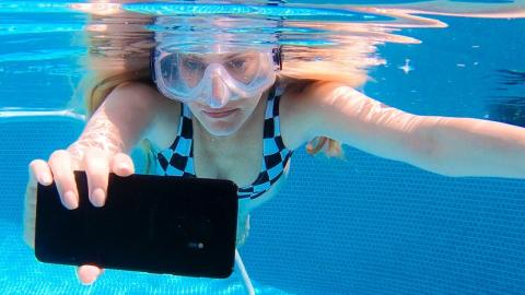 Samsung S9+ Underwater Test!