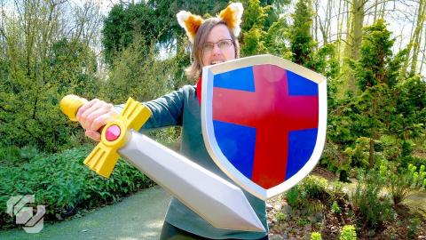 A small fox on a big adventure - TUNIC Sword & Shield