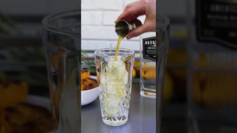 Grilled Meyer Lemon Bees Knees | Char-Broil®
