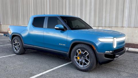The Rivian R1T is an Incredibly Fun Electric Pickup!