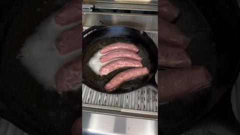 Beer Boiled Brats | Char-Broil®
