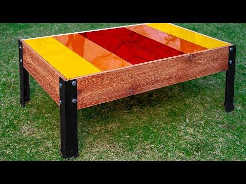 Easy DIY Outdoor Patio Table with Limited Tools.