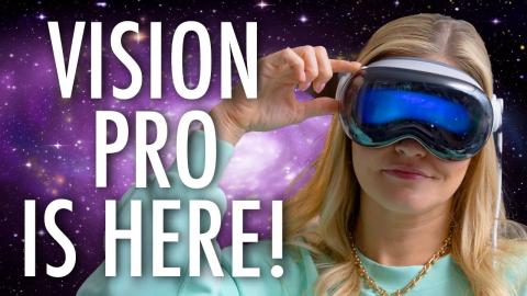 Apple Vision Pro - Unboxing, Review and demos!
