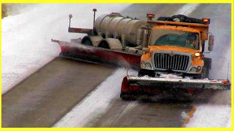 Amazing Snow Blower Machines And Ingenious Snow Removal Tools