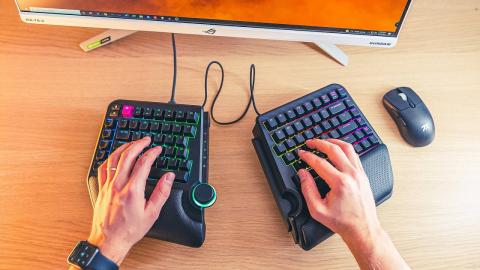 Game Changing - An Ergonomic TKL Keyboard for GAMERS