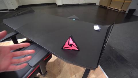 ThunderX3 Display Their Latest Gaming Chairs and Height-Adjustable Desks