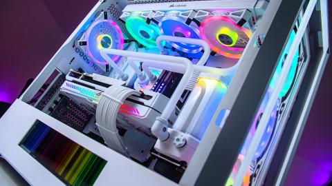I built a White RGB Z690 Water Cooled PC