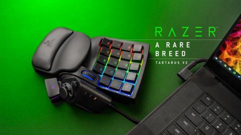 Is This Gaming Keypad Perfect or Pointless?  Razer Tartarus v2