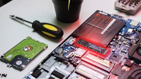 From HDD to NVMe - The ULTIMATE Notebook Upgrade?