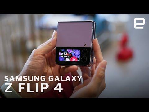 Galaxy Z Flip 4 review: The foldable phone I’ve been waiting for