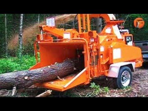 SCARY Machine Chews BIG trees like Grass