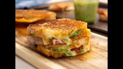 Gourmet Grilled Cheese | CharBroil®